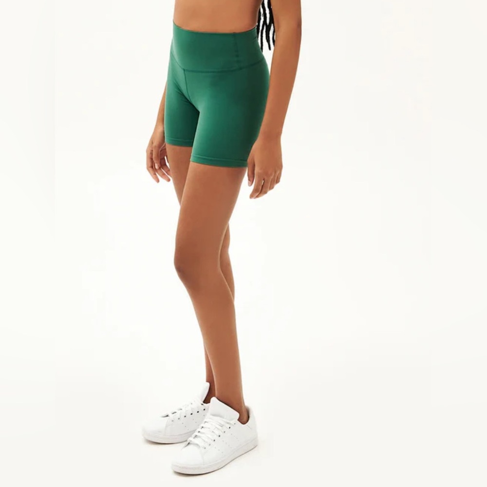 SPLITS59 Airweight High-Waist 6" Shorts Size S